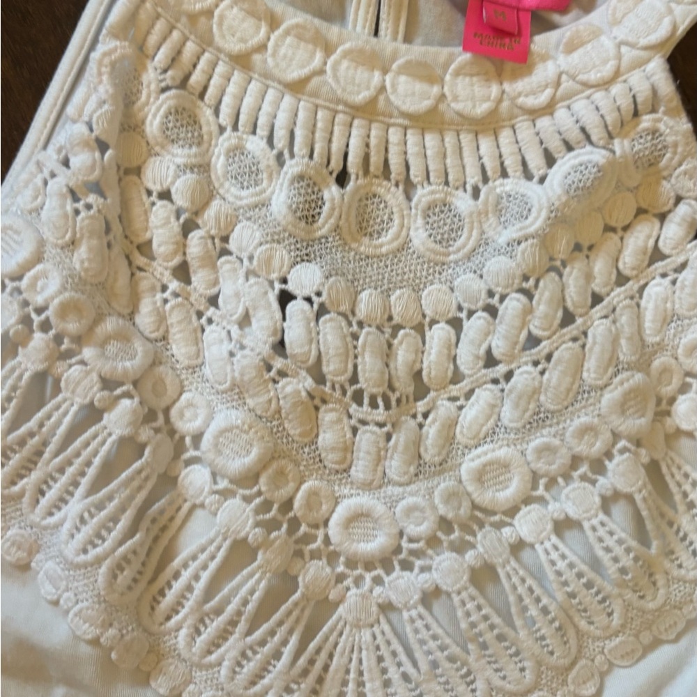 Lilly Pulitzer White Crochet swing top size M